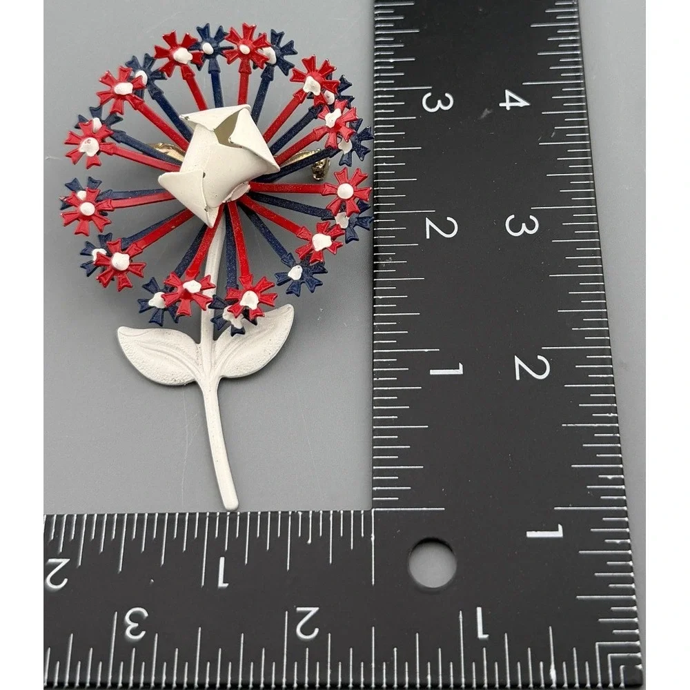 Vintage Metal Flower Brooch Red White Blue Enamel Mod Flower Power 4th of July